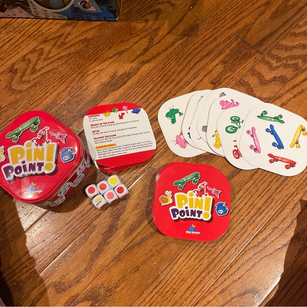 Blue Orange Pin Point Brain Teasing Smart Race Card Game Spot the Difference